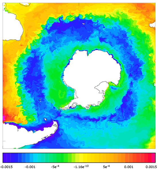 FOAM salinity at 5 m for 01 September 2004