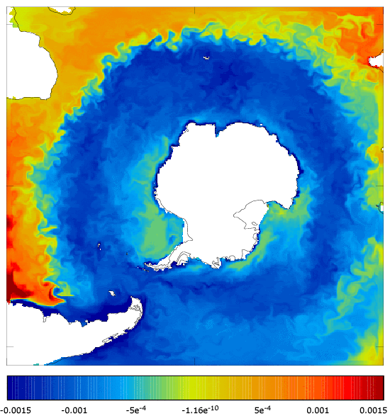 FOAM salinity at 5 m for 01 July 2005