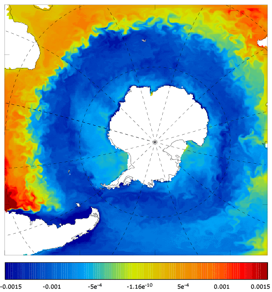 FOAM salinity at 5 m for 01 November 2005