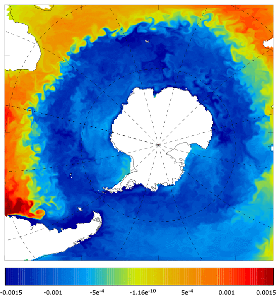 FOAM salinity at 5 m for 01 May 2006