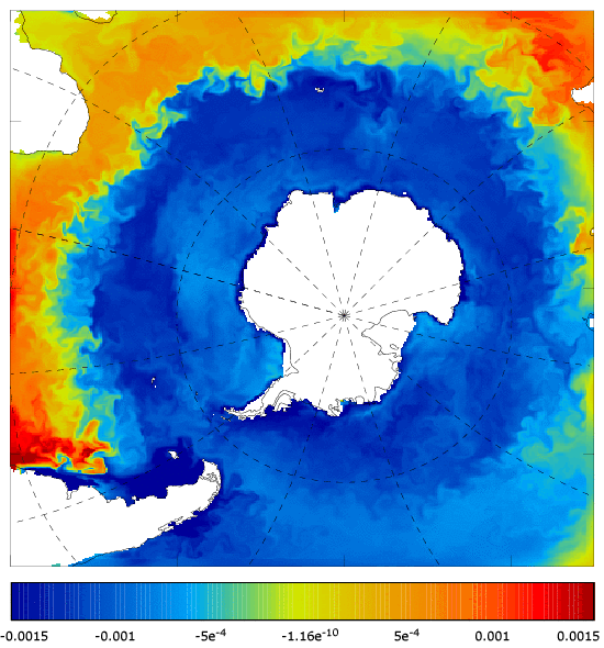 FOAM salinity at 5 m for 01 April 2007