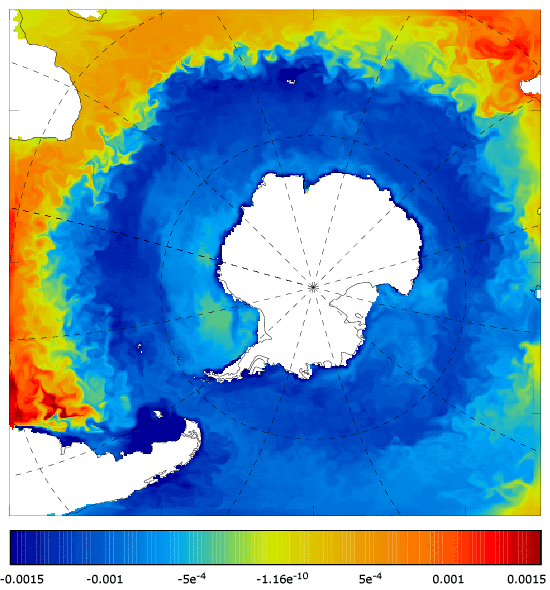 FOAM salinity at 5 m for 01 June 2007