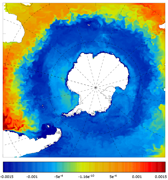 FOAM salinity at 5 m for 01 July 2007