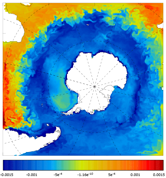 FOAM salinity at 5 m for 01 October 2007